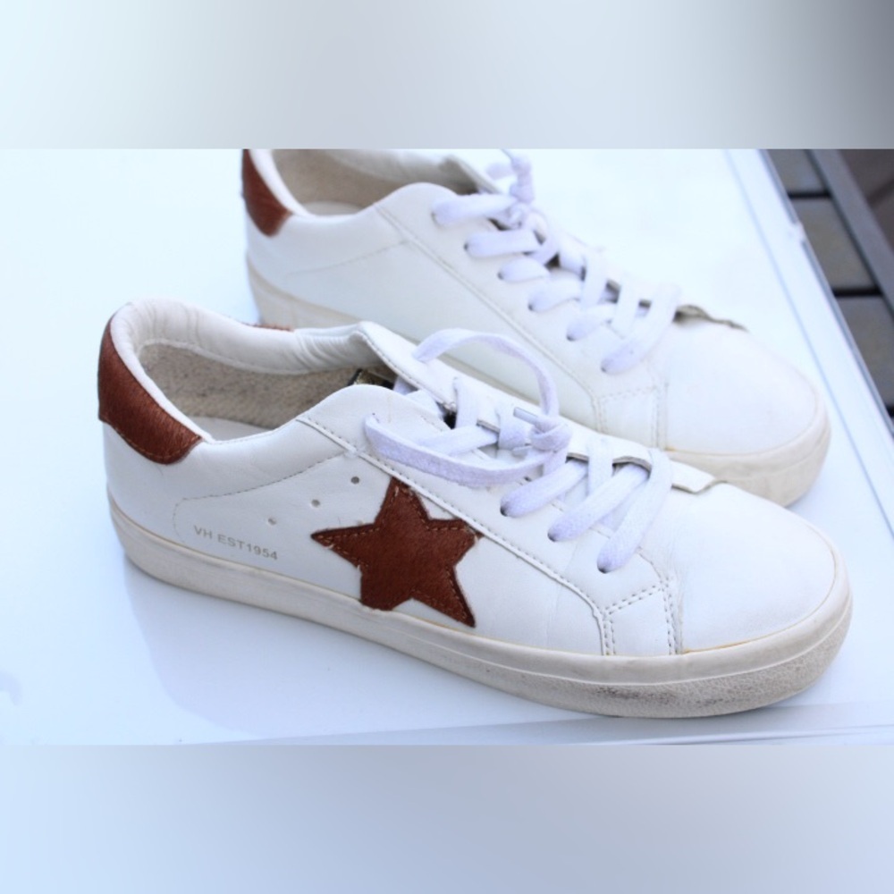 Vintage Havana sneakers